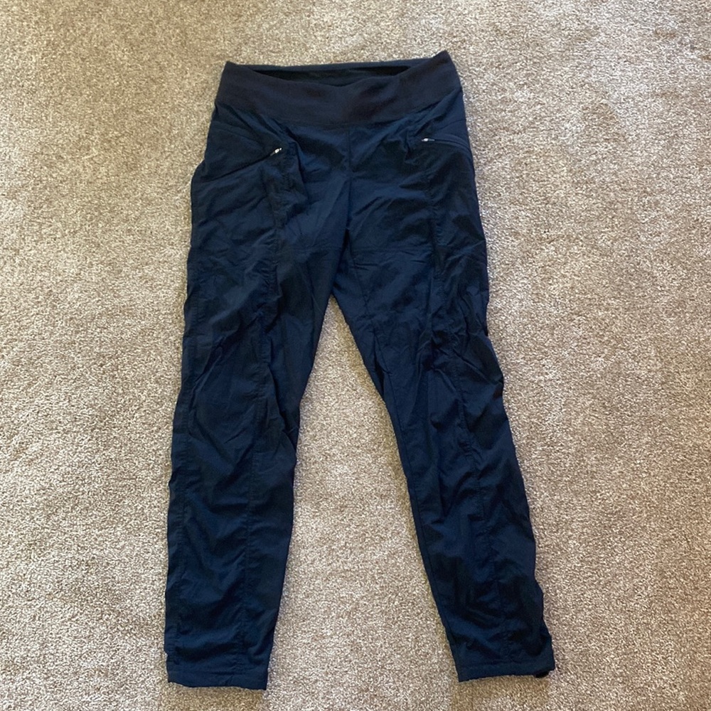 Women’s prAna Koen Pants (size medium in black)